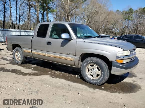 2001 Chevrolet Silverado 1500 LT z VIN 1GCEC19T41Z189653, wystawiony jako Copart lot #49685925 z przebiegiem 393 922 mil mil oraz Szkoda całkowita • Salvage title. Historia ofert i sprzedaży dostępna na DreamBid. Obrazek 4.