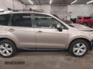 ✅ 2014 Subaru Forester Premium • VIN: JF2SJAEC1EH441449 • Lot: 43096280. Wystawiony na IAAI z przebiegiem 109 570 mil. Bezpłatny archiwum sprzedaży aukcyjnych z USA i szczegółowy raport historii pojazdu na DreamBid. Zdjęcie 14.