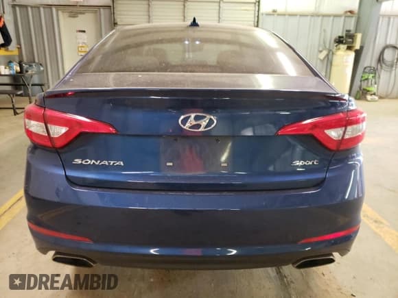 ✅ 2017 Hyundai Sonata Sport • VIN: 5NPE34AF6HH578335 • Lot: 47946983. Listed on Copart with 100,759 mi. Free auction sales archive from the USA and detailed vehicle history report at DreamBid. Image 6.