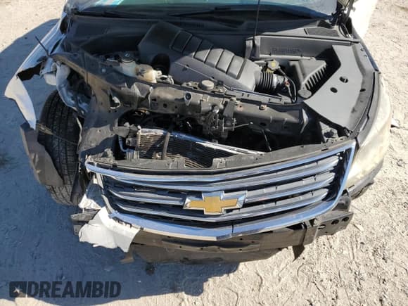 ✅ 2015 Chevrolet Traverse LT • VIN: 1GNKVHKDXFJ316783 • Lot: 89823485. Wystawiony na Copart z przebiegiem 145 822 mil. Bezpłatny archiwum sprzedaży aukcyjnych z USA i szczegółowy raport historii pojazdu na DreamBid. Zdjęcie 12.