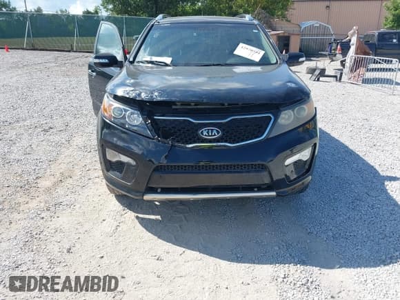 ✅ 2011 Kia Sorento SX • VIN: 5XYKW4A26BG092579 • Лот: 42970594. Опубликован ранее на IAAI с пробегом 178 637 миль. Бесплатный доступ к архиву аукционных продаж из США и подробный отчёт об истории автомобиля на DreamBid. Изображение 6.