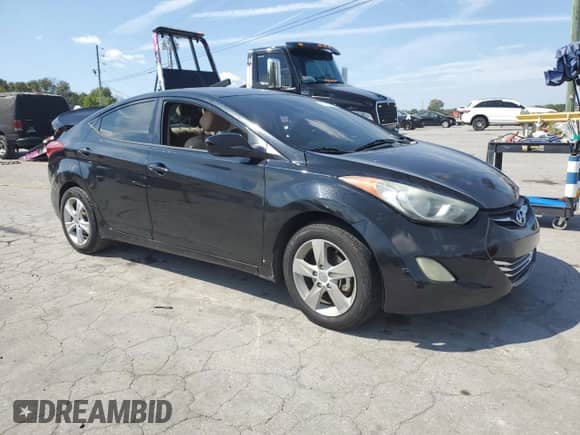 2013 Hyundai Elantra GLS with VIN KMHDH4AE7DU908452, listed as a Copart auction lot 81573985 with 134,886 mi miles and Salvage title. Bid and sale history available at DreamBid. Image 4.