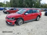 ✅ 2018 Volkswagen Golf S • VIN: 3VWH17AU5JM763704 • Лот: 67169385. Опубликован ранее на Copart с пробегом 81 678 миль. Бесплатный доступ к архиву аукционных продаж из США и подробный отчёт об истории автомобиля на DreamBid. Изображение 1.