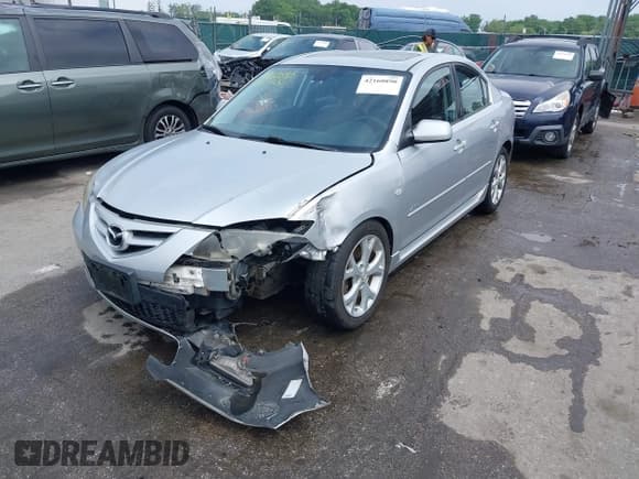 ✅ 2007 Mazda 3 S Touring • VIN: JM1BK323771751838 • Lot: 42160890. Listed on IAAI with 198,798 mi. Free auction sales archive from the USA and detailed vehicle history report at DreamBid. Image 17.