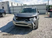 ✅ 2014 Kia Sorento LX • VIN: 5XYKT4A64EG474383 • Lot: 71208585. Wystawiony na Copart z przebiegiem 168 786 mil. Bezpłatny archiwum sprzedaży aukcyjnych z USA i szczegółowy raport historii pojazdu na DreamBid. Zdjęcie 14.