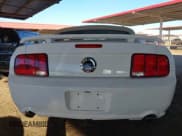 ✅ 2005 Ford Mustang GT Deluxe • VIN: 1ZVHT85H055248991 • Лот: 43541903. Опубликован ранее на IAAI с пробегом 120 990 миль. Бесплатный доступ к архиву аукционных продаж из США и подробный отчёт об истории автомобиля на DreamBid. Изображение 17.