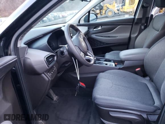 ✅ 2020 Hyundai Santa Fe SE • VIN: 5NMS2CAD9LH140378 • Lot: 78710553. Wystawiony na Copart z przebiegiem 34 451 mil. Bezpłatny archiwum sprzedaży aukcyjnych z USA i szczegółowy raport historii pojazdu na DreamBid. Zdjęcie 7.