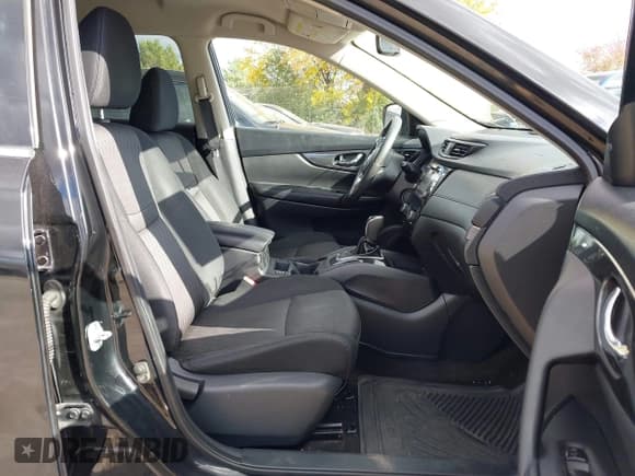 ✅ 2017 Nissan Rogue SV • VIN: KNMAT2MV8HP506823 • Lot: 43530029. Wystawiony na IAAI z przebiegiem 151 828 mil. Bezpłatny archiwum sprzedaży aukcyjnych z USA i szczegółowy raport historii pojazdu na DreamBid. Zdjęcie 5.