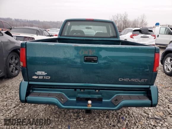 ✅ 1997 Chevrolet S-10 LS • VIN: 1GCCS19X6VK247600 • Лот: 86149534. Опубликован ранее на Copart с пробегом 157 668 миль. Бесплатный доступ к архиву аукционных продаж из США и подробный отчёт об истории автомобиля на DreamBid. Изображение 6.