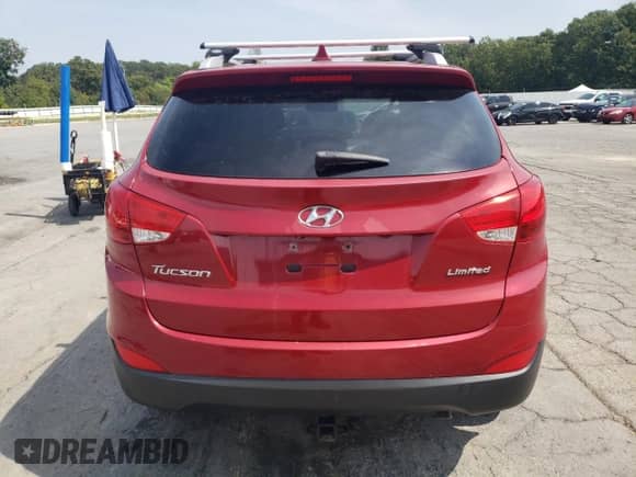 2014 Hyundai Tucson SE z VIN KM8JU3AG0EU917408, wystawiony jako Copart lot #80130415 z przebiegiem 279 555 mil mil oraz Szkoda całkowita • Salvage title. Historia ofert i sprzedaży dostępna na DreamBid. Obrazek 6.