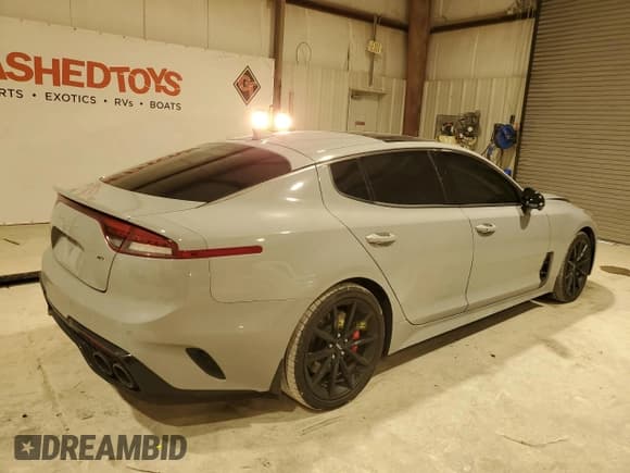 ✅ 2023 Kia Stinger GT2 • VIN: KNAE55LC4P6125453 • Lot: 86067154. Listed on Copart with 30,619 mi. Free auction sales archive from the USA and detailed vehicle history report at DreamBid. Image 3.