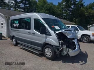 ✅ 2020 Ford Transit Passenger XL • VIN: 1FDAX2C81LKB07592 • Lot: 42937210. Wystawiony na IAAI z przebiegiem 177 563 mil. Bezpłatny archiwum sprzedaży aukcyjnych z USA i szczegółowy raport historii pojazdu na DreamBid. Zdjęcie 1.