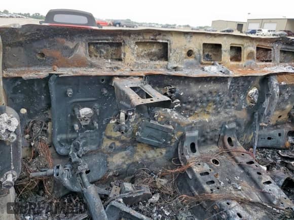 2023 Ford Explorer Limited z VIN 1FMSK7FH1PGA66417, wystawiony jako Copart lot #57878105 z przebiegiem Nie podano mil oraz Nie do naprawy • Non repairable. Historia ofert i sprzedaży dostępna na DreamBid. Obrazek 9.