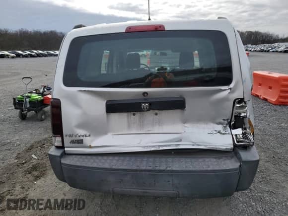 2007 Dodge Nitro SXT с VIN 1D8GU28K47W580088, выставлен на аукционе Copart как лот 80461184 с пробегом 194 480 миль миль и Списание • Salvage title. История ставок и продаж доступна на DreamBid. Изображение 6.