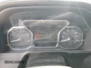 ✅ 2022 GMC Sierra 3500HD Denali • VIN: 1GT49WEY9NF225367 • Lot: 63519774. Wystawiony na Copart z przebiegiem Nie podano. Bezpłatny archiwum sprzedaży aukcyjnych z USA i szczegółowy raport historii pojazdu na DreamBid. Zdjęcie 9.