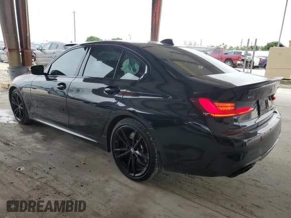 ✅ 2022 BMW 3 Series M340i xDrive • VIN: 3MW5U9J05N8C42094 • Lot: 59203985. Wystawiony na Copart z przebiegiem 28 722 mil. Bezpłatny archiwum sprzedaży aukcyjnych z USA i szczegółowy raport historii pojazdu na DreamBid. Zdjęcie 2.