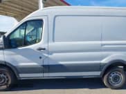 ✅ 2018 Ford Transit • VIN: 1FTYR1CM3JKA35165 • Lot: 41481414. Listed on IAAI with 90,570 mi. Free auction sales archive from the USA and detailed vehicle history report at DreamBid. Image 14.