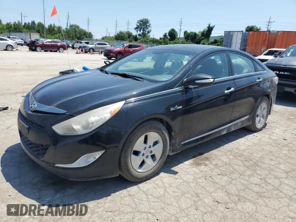 ✅ 2012 Hyundai Sonata Hybrid • VIN: KMHEC4A47CA019788 • Lot: 61349464. Listed on Copart with 280,437 mi. Free auction sales archive from the USA and detailed vehicle history report at DreamBid. Image 1.