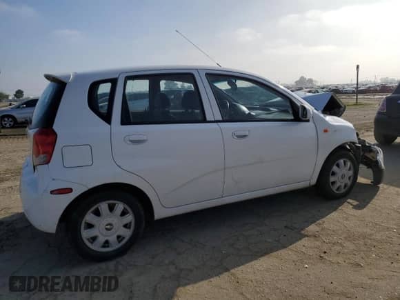 2004 Chevrolet Aveo LS with VIN KL1TJ62684B222396, listed as a Copart auction lot 84118964 with 82,743 mi miles and Salvage title. Bid and sale history available at DreamBid. Image 3.