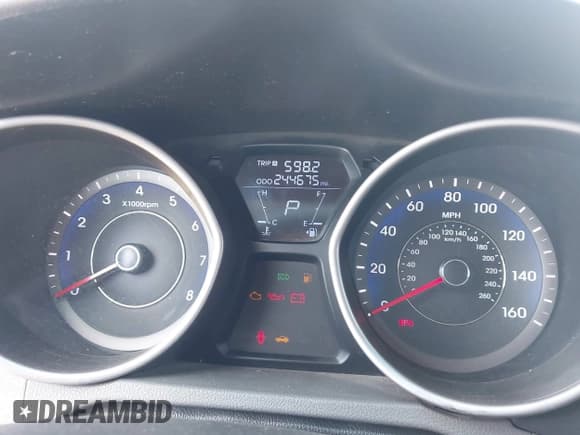 ✅ 2013 Hyundai Elantra GLS • VIN: KMHDH4AE4DU765489 • Lot: 43574109. Wystawiony na IAAI z przebiegiem 244 675 mil. Bezpłatny archiwum sprzedaży aukcyjnych z USA i szczegółowy raport historii pojazdu na DreamBid. Zdjęcie 7.