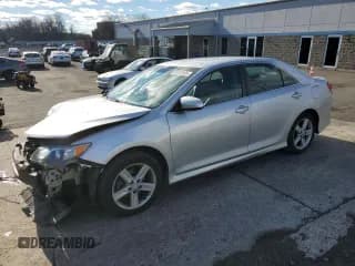 ✅ 2012 Toyota Camry SE • VIN: 4T1BF1FK4CU025997 • Lot: 93192405. Wystawiony na Copart z przebiegiem 301 119 mil. Bezpłatny archiwum sprzedaży aukcyjnych z USA i szczegółowy raport historii pojazdu na DreamBid. Zdjęcie 1.