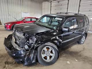 2013 Honda Pilot LX с VIN 5FNYF4H23DB023777, выставлен на аукционе Copart как лот 66743865 с пробегом 181 680 миль миль и На запчасти • Non repairable. История ставок и продаж доступна на DreamBid. Изображение 1.