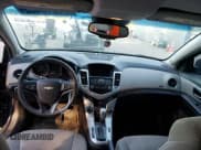 ✅ 2015 Chevrolet Cruze LT • VIN: 1G1PC5SB7F7185349 • Lot: 71010482. Listed on Copart with 146,579 mi. Free auction sales archive from the USA and detailed vehicle history report at DreamBid. Image 8.