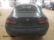 ✅ 2024 BMW 3 Series M340i xDrive • VIN: 3MW49FF07R8E07606 • Lot: 43649495. Wystawiony na Copart z przebiegiem Nie podano. Bezpłatny archiwum sprzedaży aukcyjnych z USA i szczegółowy raport historii pojazdu na DreamBid. Zdjęcie 6.