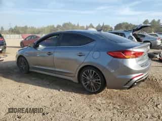 2018 Hyundai Elantra Sport z VIN KMHD04LB0JU511770, wystawiony jako Copart lot #84652635 z przebiegiem 139 780 mil mil oraz Szkoda całkowita • Salvage title. Historia ofert i sprzedaży dostępna na DreamBid. Obrazek 2.
