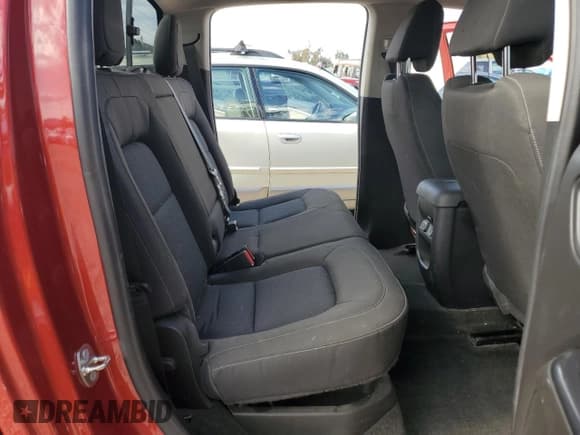 ✅ 2016 Chevrolet Colorado 2WD LT • VIN: 1GCGSCE35G1153569 • Лот: 81703545. Опубликован ранее на Copart с пробегом 227 062 миль. Бесплатный доступ к архиву аукционных продаж из США и подробный отчёт об истории автомобиля на DreamBid. Изображение 10.