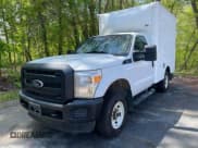 ✅ 2015 Ford F-250 XL • VIN: 1FDBF2B68FEA47594 • Lot: 57184105. Listed on Copart with 451,093 mi. Free auction sales archive from the USA and detailed vehicle history report at DreamBid. Image 2.