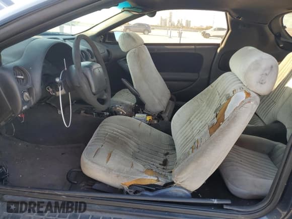 ✅ 2000 Pontiac Firebird Firebird • VIN: 2G2FS22K7Y2145503 • Lot: 80487434. Wystawiony na Copart z przebiegiem 120 386 mil. Bezpłatny archiwum sprzedaży aukcyjnych z USA i szczegółowy raport historii pojazdu na DreamBid. Zdjęcie 7.