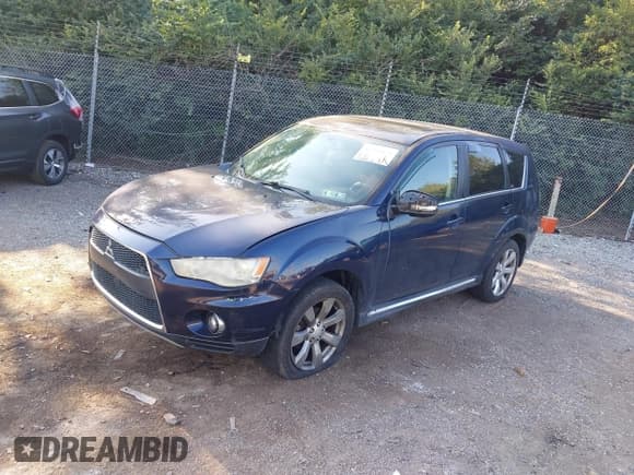 ✅ 2010 Mitsubishi Outlander GT • VIN: JA4JT5AX2AZ014185 • Lot: 43219823. Wystawiony na IAAI z przebiegiem 171 822 mil. Bezpłatny archiwum sprzedaży aukcyjnych z USA i szczegółowy raport historii pojazdu na DreamBid. Zdjęcie 2.