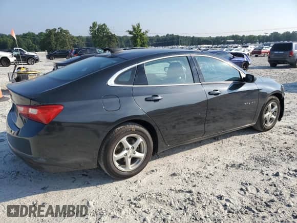 ✅ 2017 Chevrolet Malibu LS • VIN: 1G1ZB5ST9HF142208 • Лот: 63830575. Опубликован ранее на Copart с пробегом 132 533 миль. Бесплатный доступ к архиву аукционных продаж из США и подробный отчёт об истории автомобиля на DreamBid. Изображение 3.