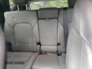 ✅ 2017 Hyundai Santa Fe 2.4L • VIN: 5XYZU3LB5HG397432 • Лот: 63165933. Опубликован ранее на Copart с пробегом 91 112 миль. Бесплатный доступ к архиву аукционных продаж из США и подробный отчёт об истории автомобиля на DreamBid. Изображение 10.