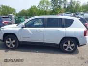 ✅ 2016 Jeep Compass Latitude • VIN: 1C4NJDEB6GD791805 • Lot: 42214554. Listed on IAAI with 95,064 mi. Free auction sales archive from the USA and detailed vehicle history report at DreamBid. Image 14.