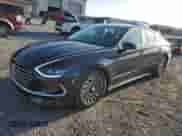 2022 Hyundai Sonata SEL с VIN KMHL34JJ1NA043925, выставлен на аукционе Copart как лот 52326555 с пробегом 46 524 миль миль и Списание • Salvage title. История ставок и продаж доступна на DreamBid. Изображение 1.