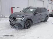 ✅ 2022 Volkswagen Tiguan SE R-Line Black • VIN: 3VVCB7AX9NM024296 • Лот: 41592795. Опубликован ранее на IAAI с пробегом 45 308 миль. Бесплатный доступ к архиву аукционных продаж из США и подробный отчёт об истории автомобиля на DreamBid. Изображение 2.
