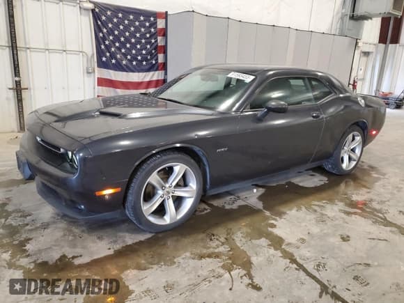 ✅ 2017 Dodge Challenger R/T • VIN: 2C3CDZBT2HH639716 • Lot: 91593455. Listed on Copart with 123,780 mi. Free auction sales archive from the USA and detailed vehicle history report at DreamBid. Image 1.