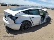 ✅ 2021 Tesla Model 3 Performance • VIN: 5YJ3E1EC6MF076644 • Lot: 63647105. Wystawiony na Copart z przebiegiem Nie podano. Bezpłatny archiwum sprzedaży aukcyjnych z USA i szczegółowy raport historii pojazdu na DreamBid. Zdjęcie 3.