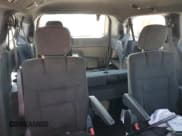 ✅ 2018 Dodge Grand Caravan SE Plus • VIN: 2C4RDGBG2JR199025 • Lot: 68874765. Wystawiony na Copart z przebiegiem Nie podano. Bezpłatny archiwum sprzedaży aukcyjnych z USA i szczegółowy raport historii pojazdu na DreamBid. Zdjęcie 10.