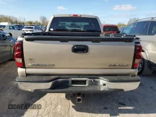 ✅ 2004 Chevrolet Silverado 1500 LS • VIN: 2GCEC19T941305037 • Лот: 79443254. Опубликован ранее на Copart с пробегом 168 258 миль. Бесплатный доступ к архиву аукционных продаж из США и подробный отчёт об истории автомобиля на DreamBid. Изображение 6.