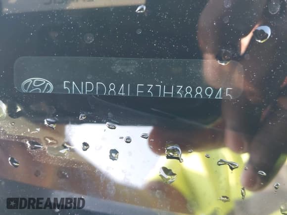 ✅ 2018 Hyundai Elantra Limited • VIN: 5NPD84LF3JH388945 • Лот: 43276833. Опубликован ранее на IAAI с пробегом 147 542 миль. Бесплатный доступ к архиву аукционных продаж из США и подробный отчёт об истории автомобиля на DreamBid. Изображение 18.