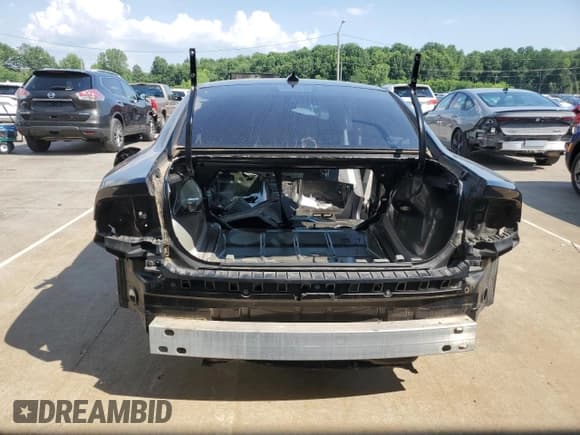 ✅ 2018 Dodge Charger R/T Scat Pack • VIN: 2C3CDXGJ9JH277496 • Lot: 63652305. Listed on Copart with Not provided. Free auction sales archive from the USA and detailed vehicle history report at DreamBid. Image 6.