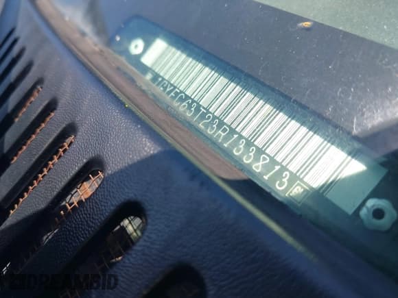 ✅ 2003 Cadillac Escalade • VIN: 1GYEC63T23R133813 • Lot: 42322585. Wystawiony na IAAI z przebiegiem 281 153 mil. Bezpłatny archiwum sprzedaży aukcyjnych z USA i szczegółowy raport historii pojazdu na DreamBid. Zdjęcie 9.