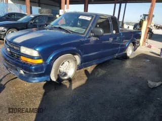 ✅ 2001 Chevrolet S-10 LS • VIN: 1GCCS19W918122900 • Лот: 85318274. Опубликован ранее на Copart с пробегом 226 362 миль. Бесплатный доступ к архиву аукционных продаж из США и подробный отчёт об истории автомобиля на DreamBid. Изображение 1.