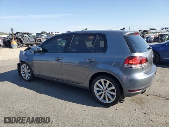 ✅ 2013 Volkswagen Golf TDI • VIN: WVWDM7AJ0DW123225 • Lot: 71839145. Wystawiony na Copart z przebiegiem 55 945 mil. Bezpłatny archiwum sprzedaży aukcyjnych z USA i szczegółowy raport historii pojazdu na DreamBid. Zdjęcie 2.