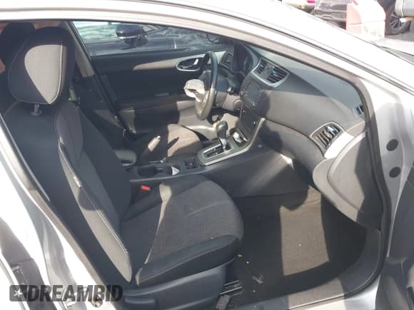 ✅ 2015 Nissan Sentra SV • VIN: 3N1AB7AP5FY237121 • Lot: 43373931. Wystawiony na IAAI z przebiegiem 156 108 mil. Bezpłatny archiwum sprzedaży aukcyjnych z USA i szczegółowy raport historii pojazdu na DreamBid. Zdjęcie 5.