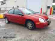 2004 Dodge Neon SXT z VIN 1B3ES56C34D546614, wystawiony jako IAAI lot #42511013 z przebiegiem 155 504 mil mil oraz . Historia ofert i sprzedaży dostępna na DreamBid. Obrazek 1.