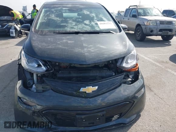 ✅ 2020 Chevrolet Bolt EV LT • VIN: 1G1FY6S0XL4108666 • Lot: 41682212. Wystawiony na IAAI z przebiegiem 34 387 mil. Bezpłatny archiwum sprzedaży aukcyjnych z USA i szczegółowy raport historii pojazdu na DreamBid. Zdjęcie 12.